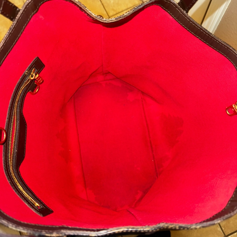 Louis Vuitton Cabas Rivington tote. With COA from entrupy. - Picture 6 of 17
